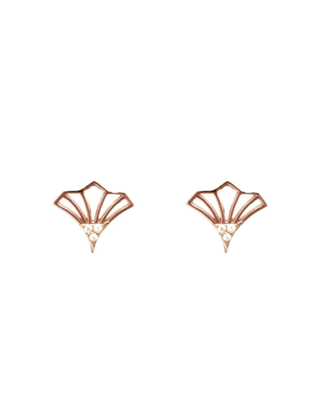 plúirín | earrings
